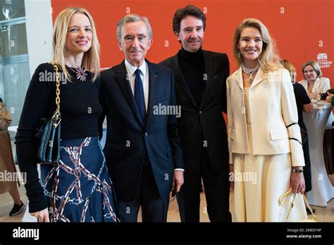 Photo Du Dossier Bernard Arnault Pdg De Lvmh Sa Fille Delphine