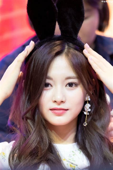 ツゥイ：「 ️tzuyu ️」の画像（投稿者：mr Hidden さん） Twice ツウィ 周子