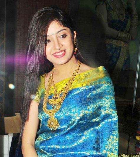 Poonam Kaur Inaugurates Cmr Shopping Mall Images Actress Album