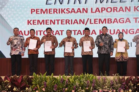 Menpora Amali Hadiri Entry Meeting Pemeriksaan Laporan Keuangan