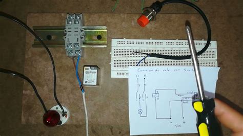 circuito de conexión de un sensor con un rele YouTube