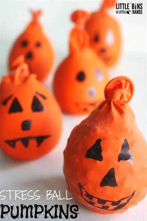 15 Cute and Easy Halloween Pumpkin Crafts for Kids (Part 2)