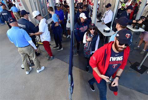 For Twins Fans A Playoff Game At Target Field Has Been A Long Nine