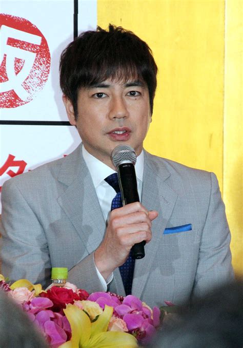 【写真 4 9枚】橋下徹：政界引退後初会見 金びょうぶ前で「今後はなんでもあり」 Mantanweb（まんたんウェブ）