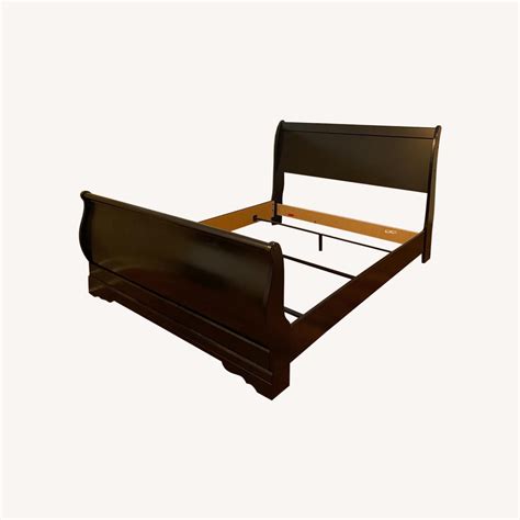 Anarasia Black Queen Sleigh Bed Frame - AptDeco