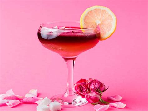 Cóctel La Cosa Rosa Historia Receta Ingredientes elCoctelero