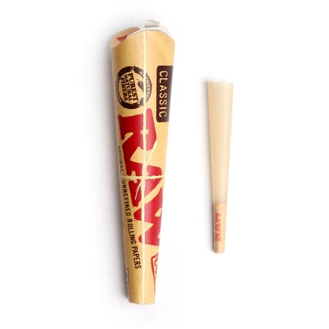 Raw Classic 1¼ Size Pre Rolled Cones 6 Pack Kushfly