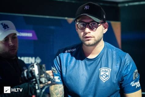 CS GO KNg Vai Para O Banco Da MIBR E Fala Sobre Novo Projeto HEN1