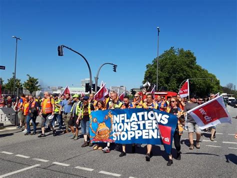 Streik im Hamburger Hafen keine Einigung um Löhne FINK HAMBURG