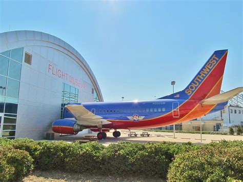 Southwest Airlines Passenger Plane In Building Photograph By Donna Wilson