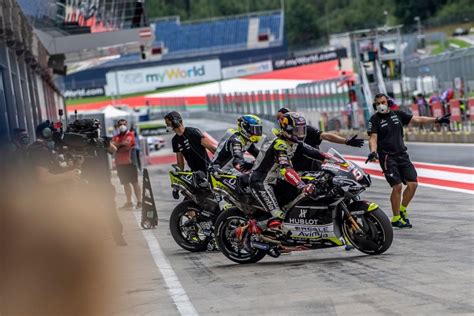 Motogp Styrie Red Bull Ring Johann Zarco Partira De La Pitlane Pour