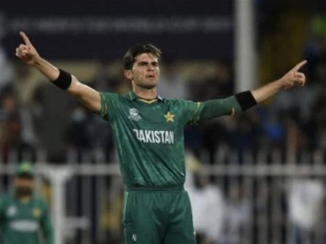 Did Shaheen Shah Afridi Warn Team India Speedster Posts Cryptic