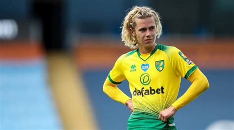 Leeds pushing to sign Norwich midfielder Todd Cantwell