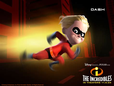 Movie Lovers Reviews: The Incredibles (2004) - James Bond He's Not