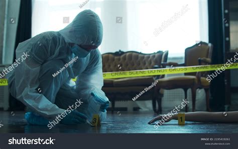 Detective Collecting Evidence Crime Scene Forensic Stock Photo 2195419261 | Shutterstock