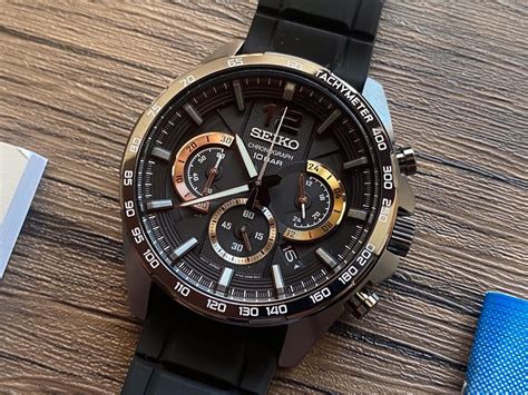 Seiko Conceptual Series Black Silicone Strap Chronograph Ssb349p1