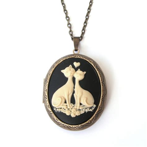 Black Love Cats Locket Cat Locket Cat Cameo Locket Necklace Etsy Uk