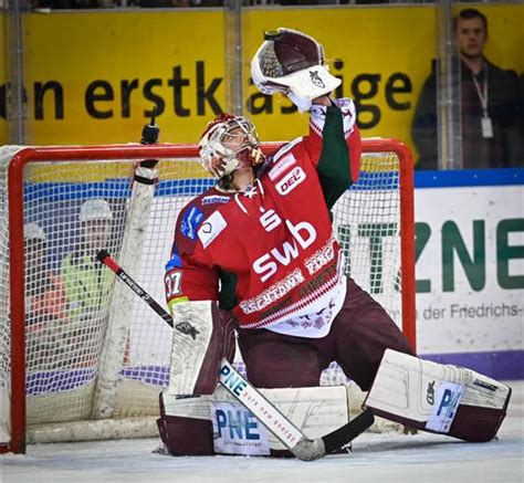 Pinguins Goalie Gudlevskis Wird Spieler Des Monat