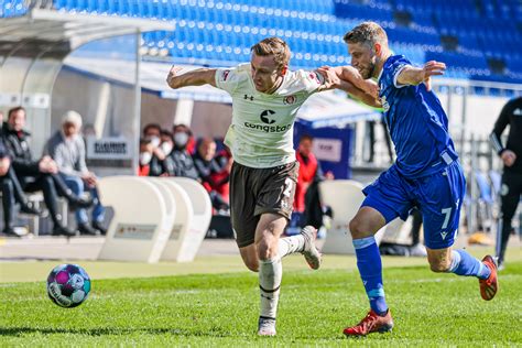 Der KSC empfängt den FC St Pauli Der nächste Hochkaräter kommt meinKA