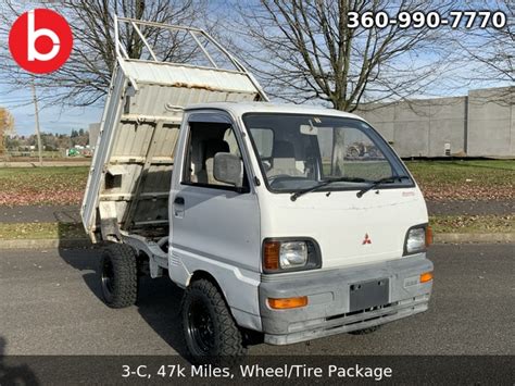 Northwest Mini Trucks Used White Mitsubishi Minicab Soft Dump