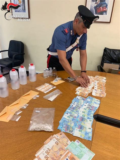 Bologna Droga Per I Locali Arrestati Due Insospettabili