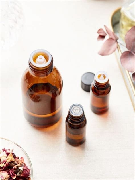 What to Look Out For in Fragrance Oil Suppliers – Film Daily