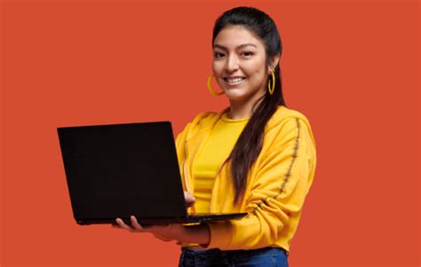 Por Qu Estudiar Una Carrera A Distancia