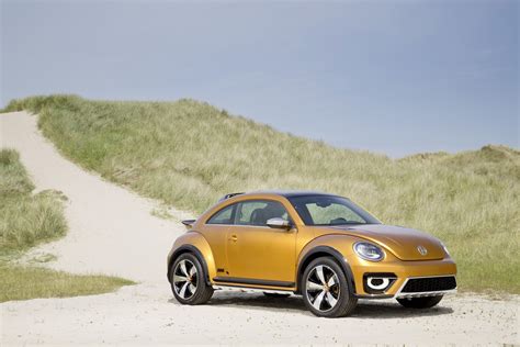 VW Beetle Dune Concept Takes To Beach To Show Its Production Readiness