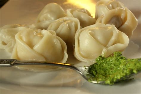 how to fold tortellini