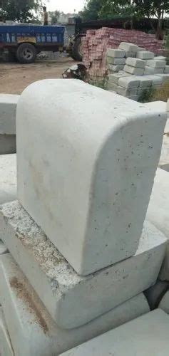 Outdoor Gray Kerb Stone Paver Block For Pavement To Kg At Rs