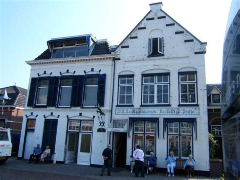 De Delftse Pauw Is Pottery Factory From The Th Century Located In The