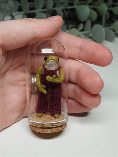 Tiny Knitted Frog In Maroon Overall By Julia Laparina Tedsby