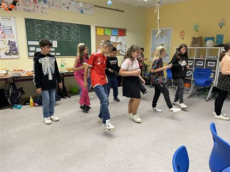 Halloween Schule Am Limberg Wallerfangen