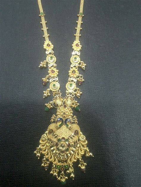 Pin By Divya Allem On D Gold Jewelry Prom Gold Fashion Necklace