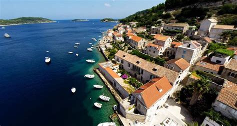 12 Stunning Croatian Islands