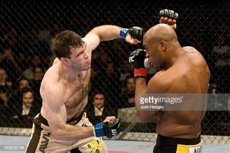 Ufc Fighter Forrest Griffin Photos And Premium High Res Pictures