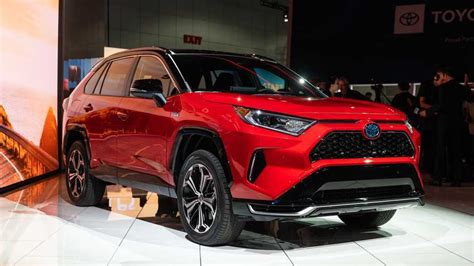 Toyota RAV4 Hybrid News and Reviews | Motor1.com