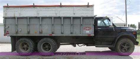 1972 Chevrolet C60 Custom Grain Truck In Sloan Ia Item G9955 Sold Purple Wave