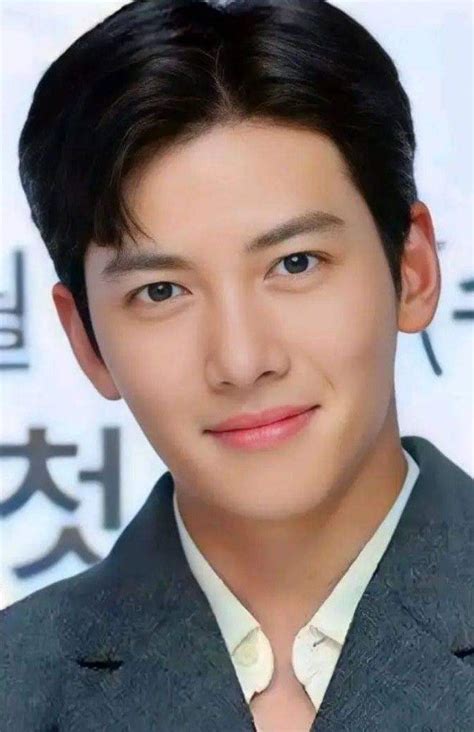 Pin By Jana Poklopova On Ji Chang Wook Ji Chang Wook Photoshoot