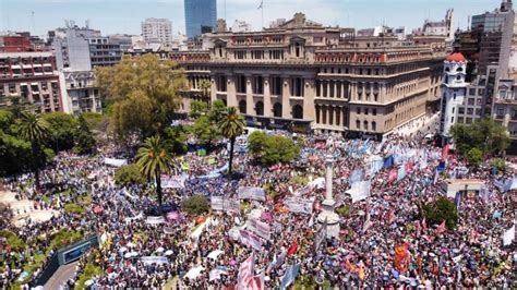 La Cgt Convoc A Un Paro Nacional Con Movilizaci N Para El Pr Ximo