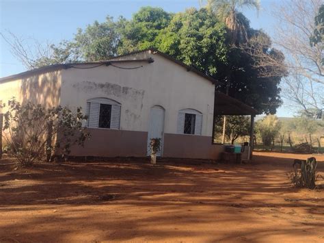 Fazenda Sítio 60000 m² em Area Rural de Planaltina em Planaltina por R