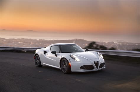 Véhicules Alfa Romeo 4C HD Fond D écran