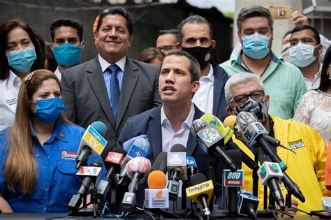 Guaidó invita a movilizarse en plena pandemia en honor al personal