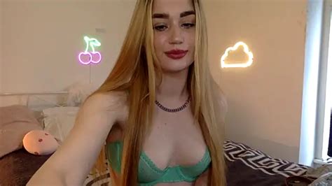 RosaValeri Stripchat Live Sex Cam Hdtabooporn