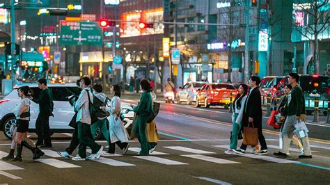 Hongdae Friday Nightlife Seoul Walking Tour Korea 4k Hdr Youtube