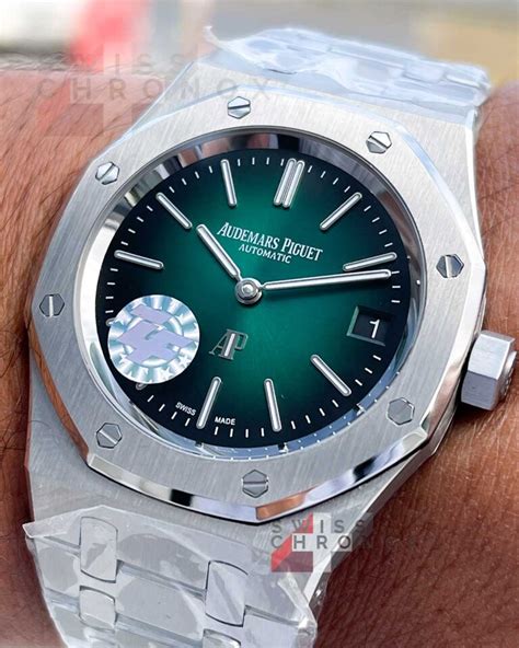 Audemars Piguet Royal Oak Jumbo Extra Thin 15202 Green Dial