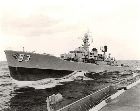 Hmas Torrens At Speed Royal Australian Navy Destroyer Ship Royal Navy