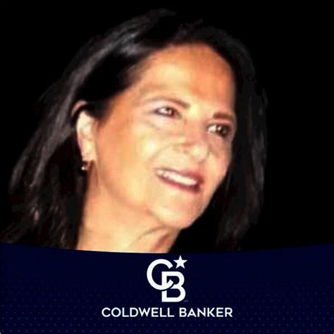 Tina Di Giovanni Consiglio Direttivo Fimaa Campania Broker Consulente Coldwell Banker