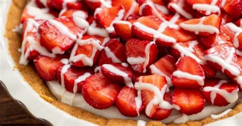 Strawberry White Chocolate Pie Punchfork