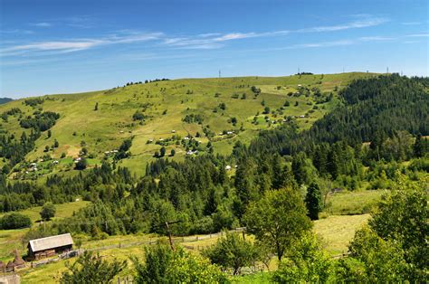 Писаний Камінь Цікаві місця • Пам'ятки • Що подивитись у Писаний Камінь?